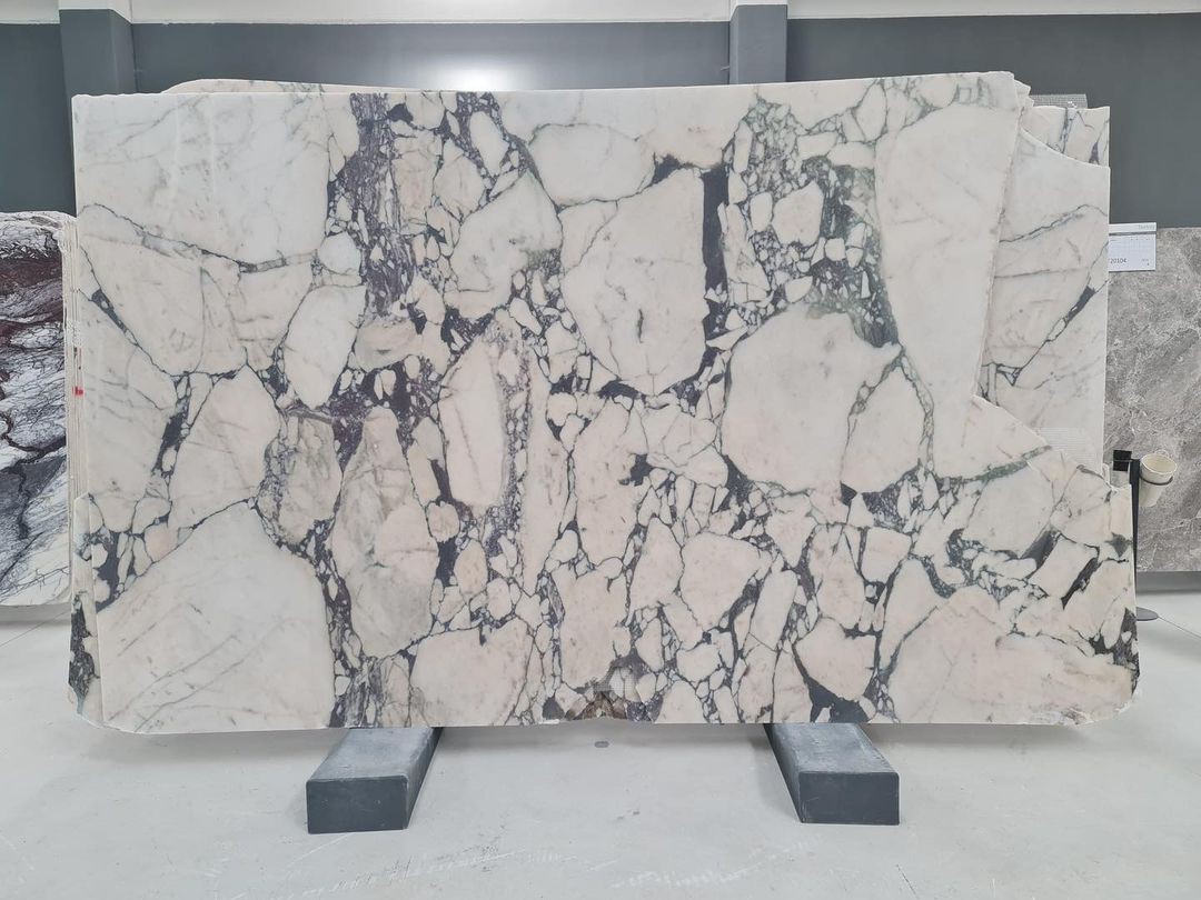 Calacatta viola marble slab